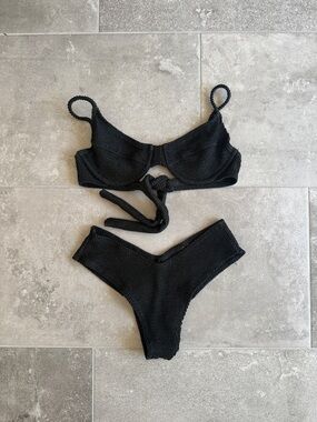 Skatie Crinkle Black Two-Piece Bikini Set